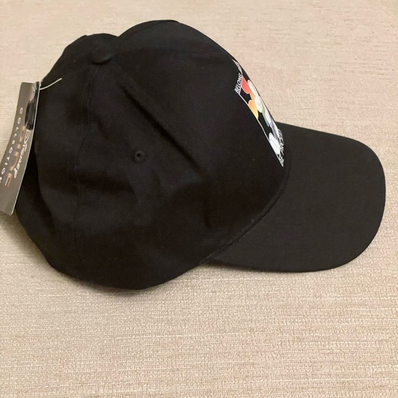 DISNEY Mickey Mouse LOVE Pride Black Snapback Cap Hat Berkshire Rainbow - Picture 2 of 8